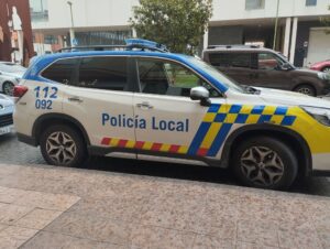 Coche patrulla de la Policía Local de Burgos