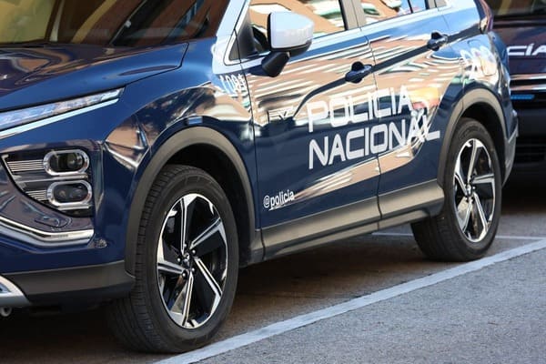 Vehículo oficial de la Policía Nacional de España. Fuente: @policia