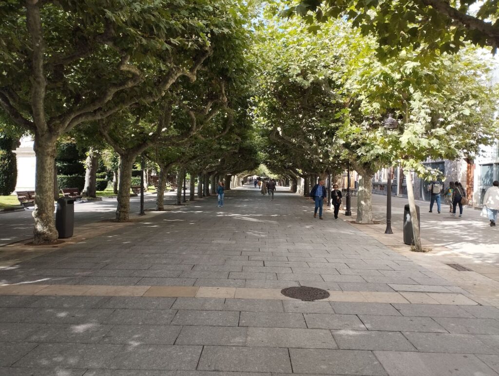 Paseo del Espolón en Burgos.